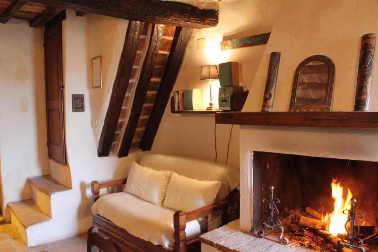 Petite Maison, Nel Borgo Di Cetona Luaran gambar